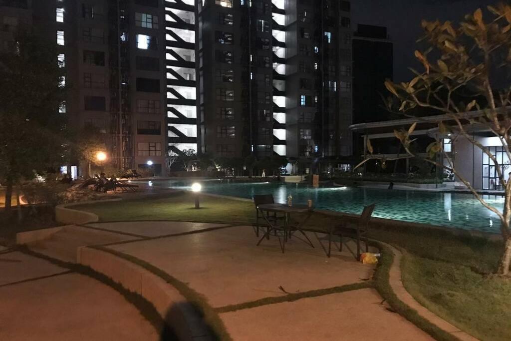 Hb1512- Hyve Studio Unit, Lake View, Cyberjaya, Free Wi-Fi, Free Parking, Netflix,Pool, 3038 Exterior foto