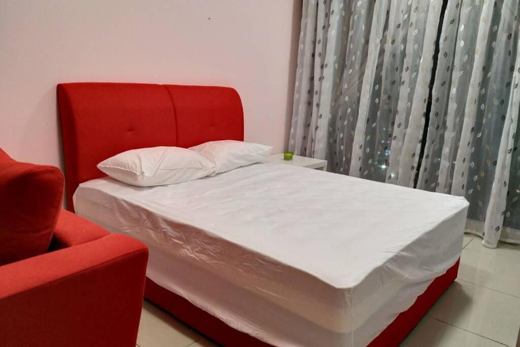 Hb1512- Hyve Studio Unit, Lake View, Cyberjaya, Free Wi-Fi, Free Parking, Netflix,Pool, 3038 Exterior foto
