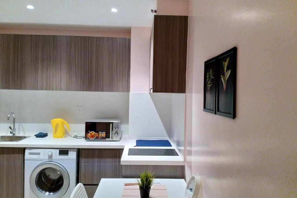 Hb1512- Hyve Studio Unit, Lake View, Cyberjaya, Free Wi-Fi, Free Parking, Netflix,Pool, 3038 Exterior foto
